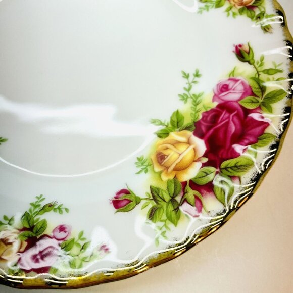 Royal Albert OLD COUNTRY ROSES Desert Plate Fine Bone China 1962 England 6.25" - Picture 7 of 12